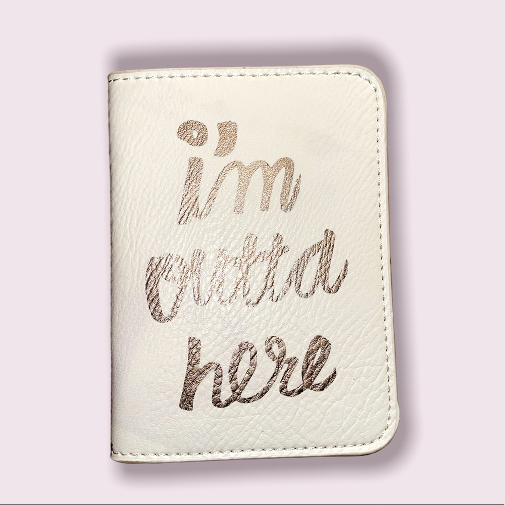 Wallet! ‘I’m Outta Here’